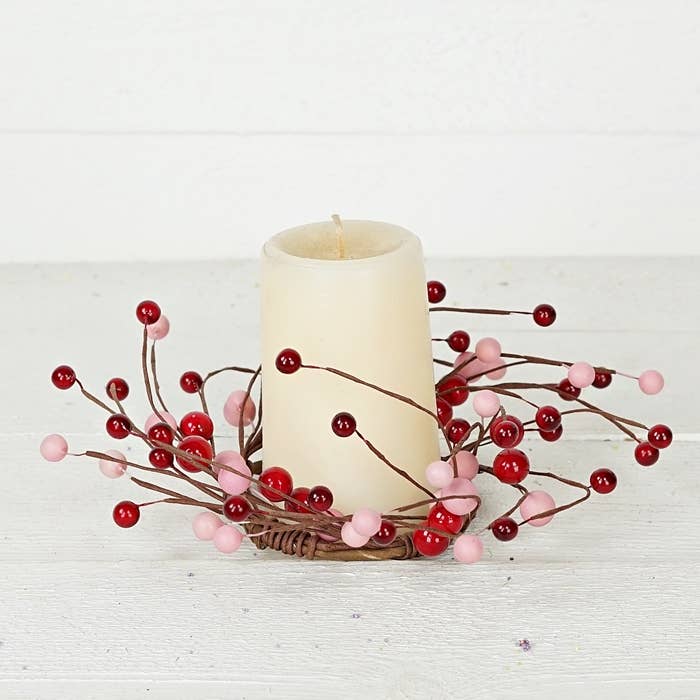 31243- 3.5in Ring-Red and Pink Berries-