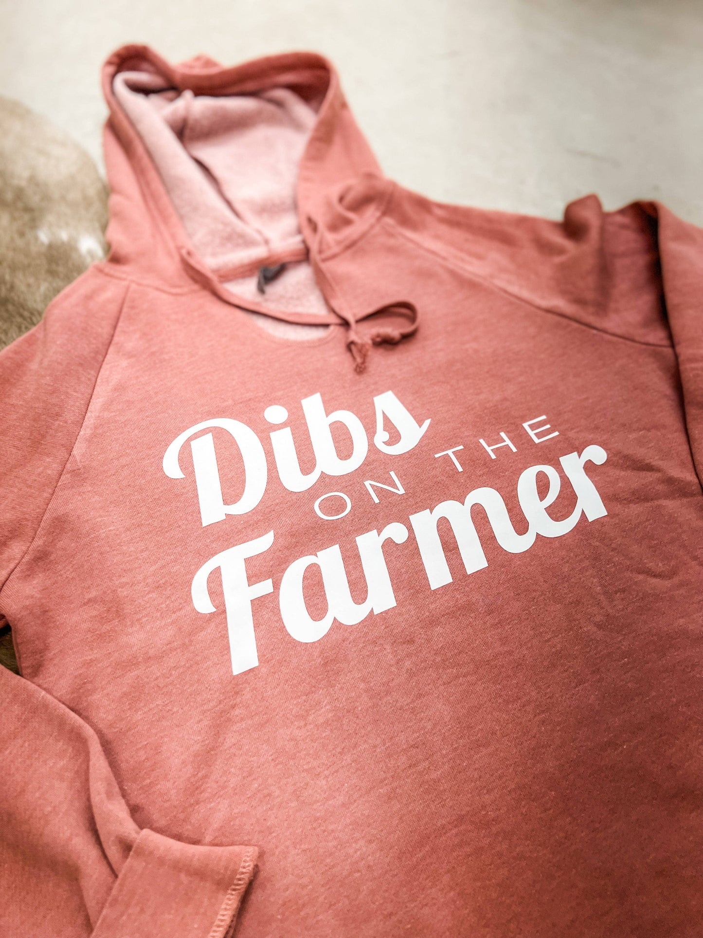 Western ‘Dibs on the Farmer’ Curved Hem Hoodie