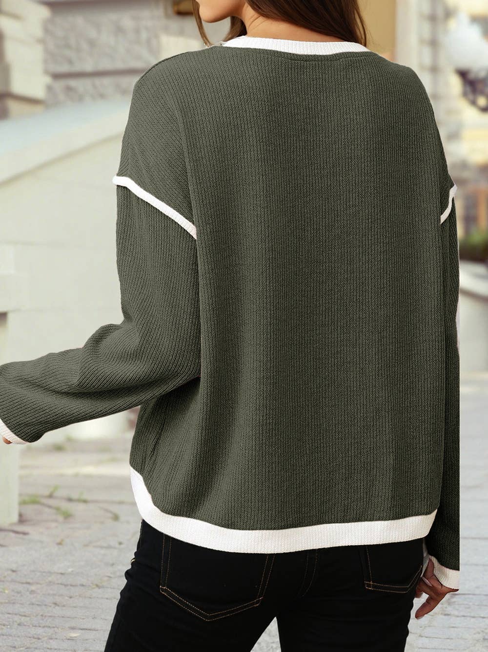 Contrast Color Trim Drop Shoulder Loose Top: Four Leaf Clover