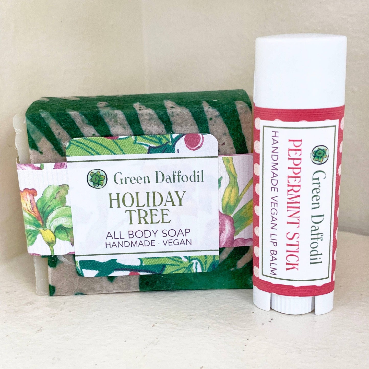 Holiday Tree Soap & Lip Balm Dish Kit - Gift Set Christmas