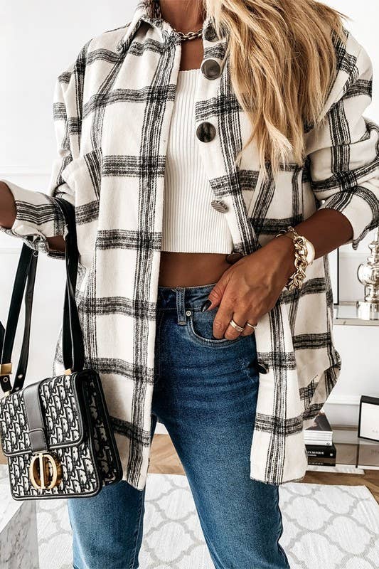 CWOJA0368_LOOSE FIT PLAID BIG BUTTONED SHIRTS JACKET: White/Black