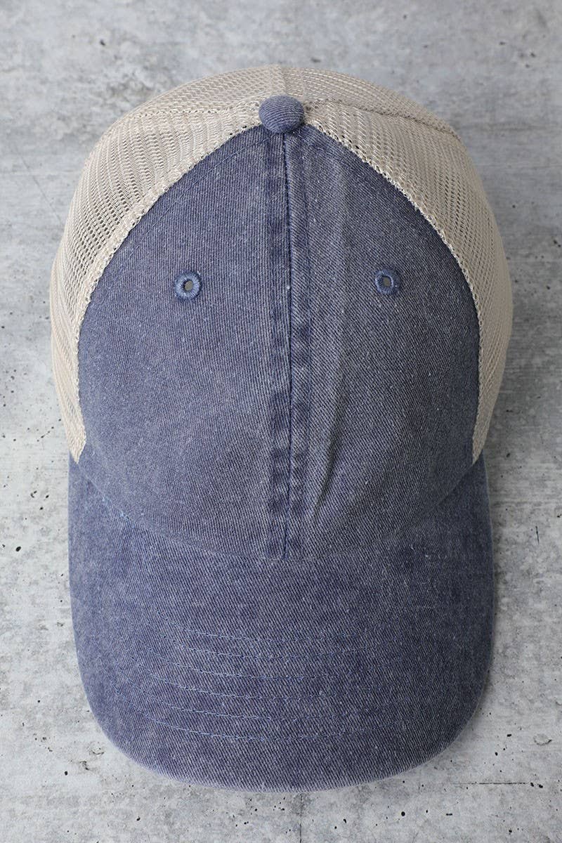 Trucker Mesh Back Baseball Cap: BLACK / One Size