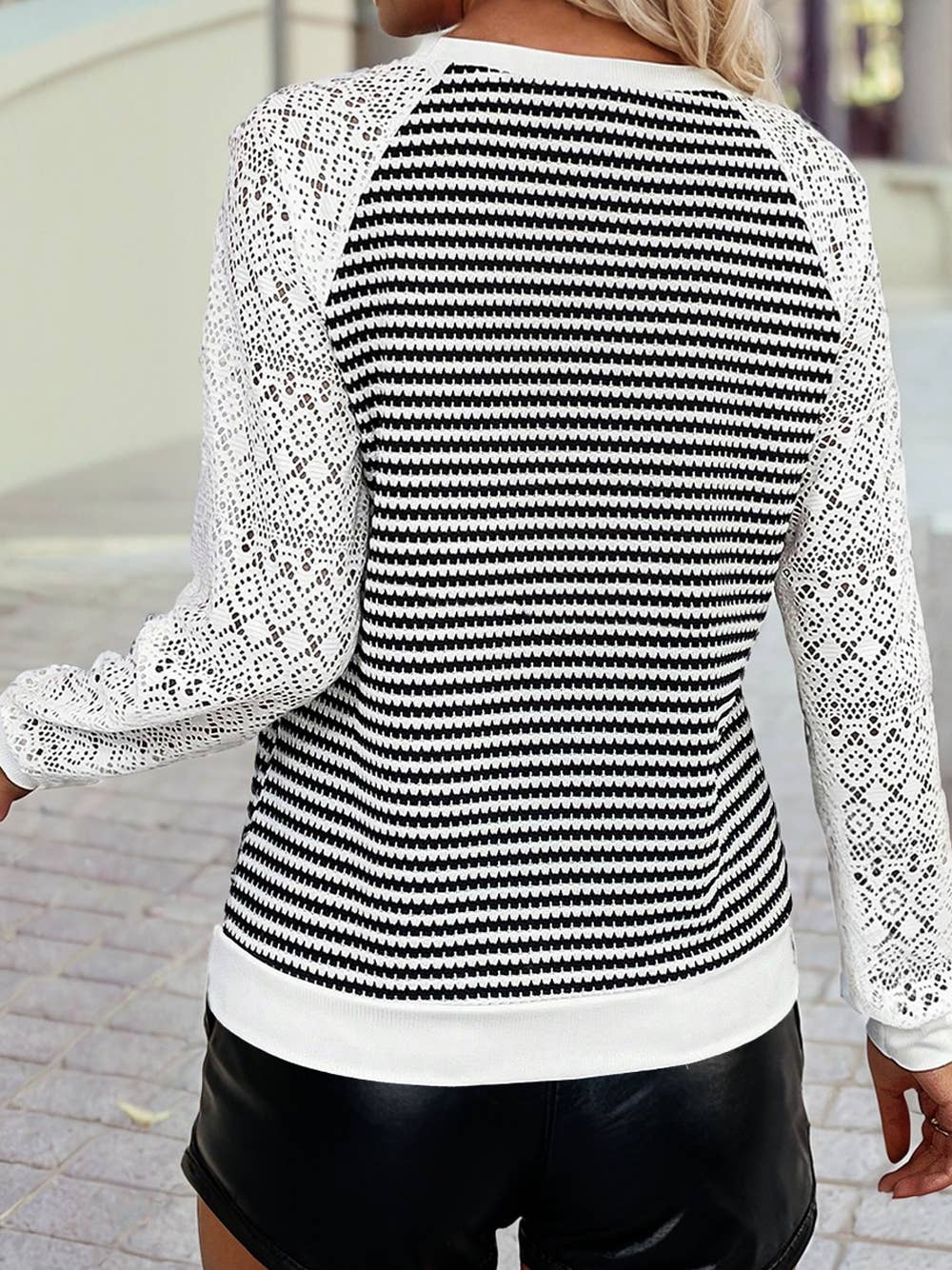 Textured Knit Contrast Hollowed Lace Long Sleeve Top: Black Stripe