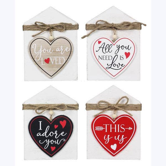 Wood House with Heart Shaped Sign with Rope. 4 Ast.