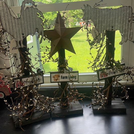 Handmade Amish Lighted Stands