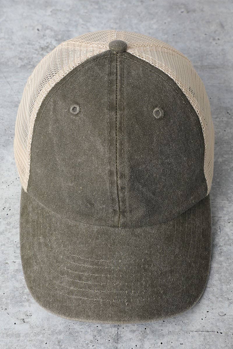 Trucker Mesh Back Baseball Cap: BLACK / One Size