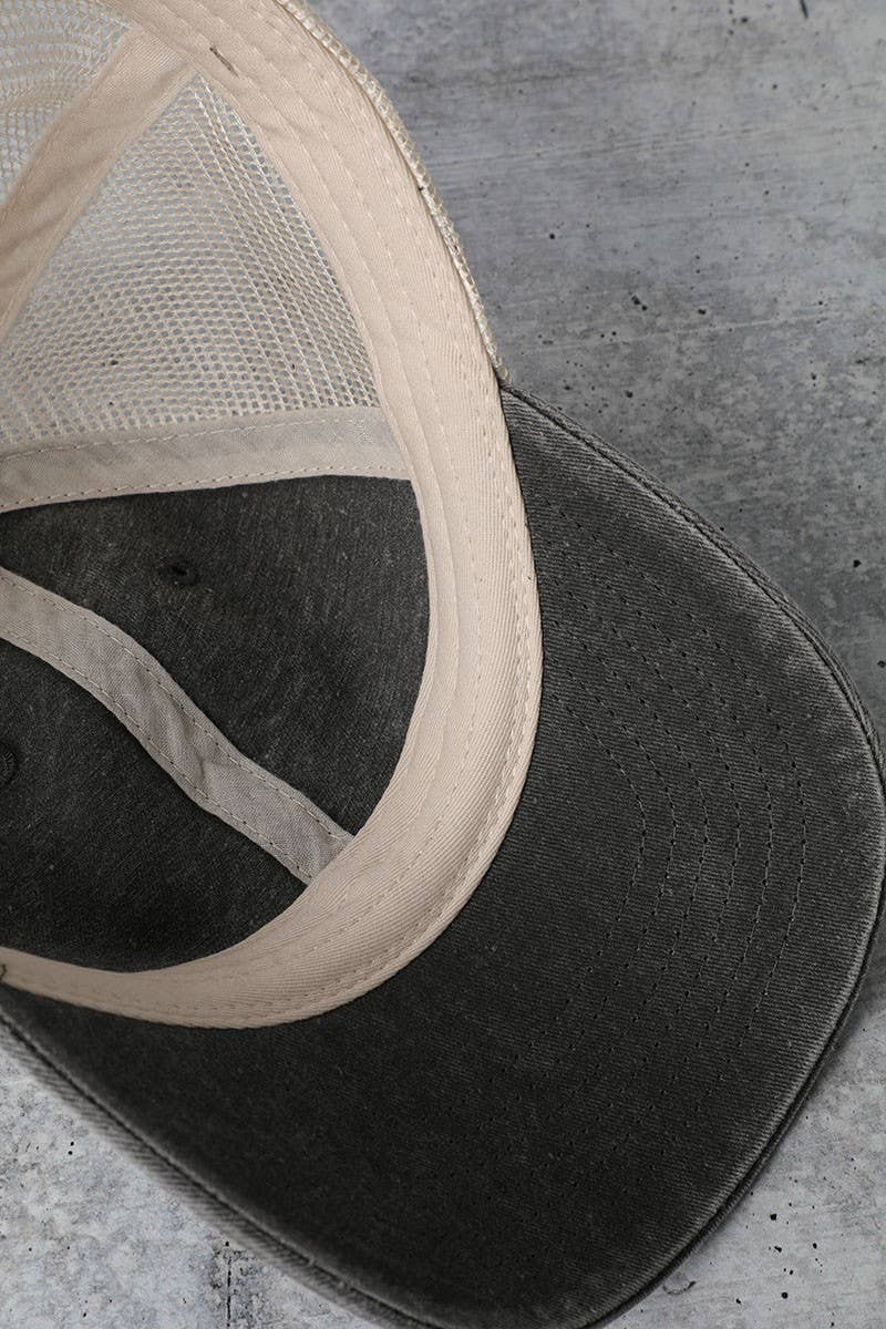 Trucker Mesh Back Baseball Cap: BLACK / One Size