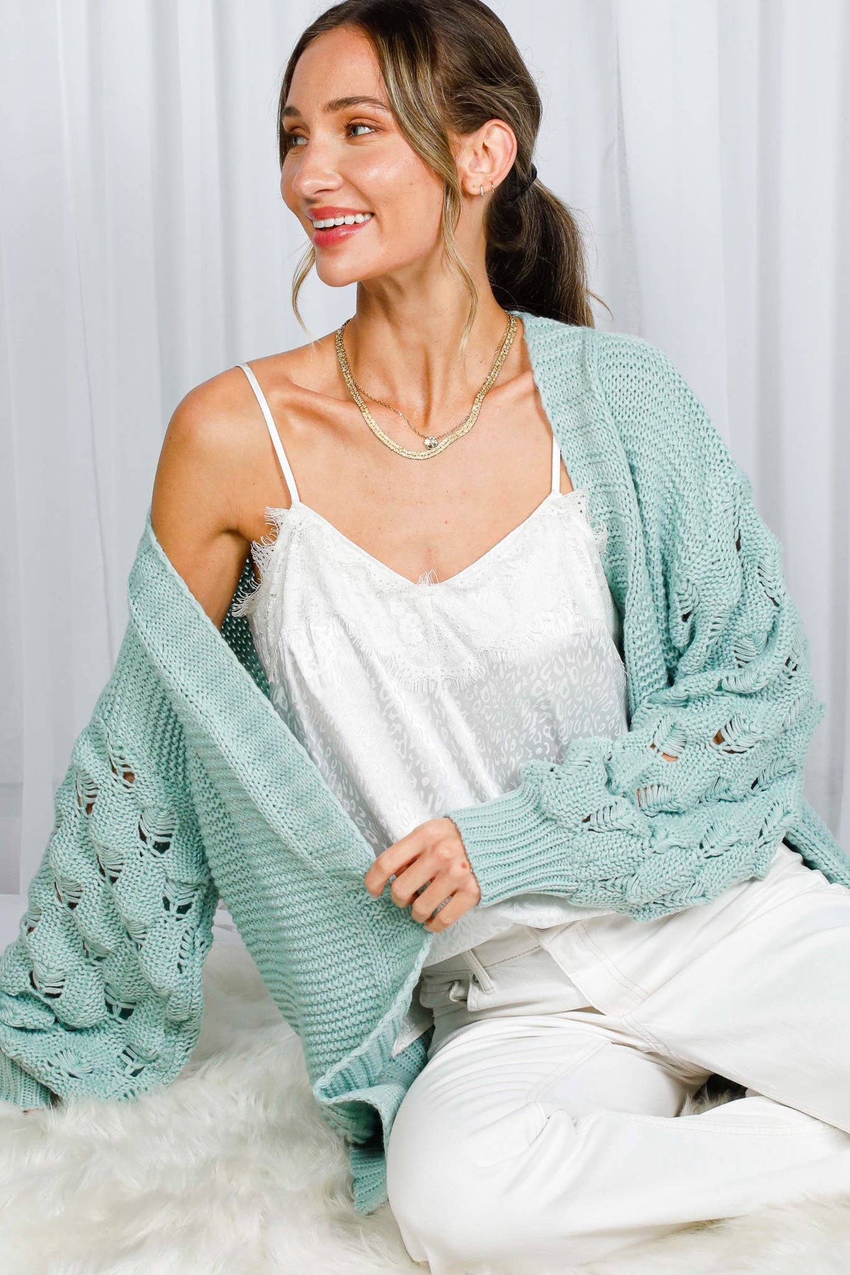 Vine & Love - Casual Bubble Crochet Sleeve Chunky Knitted Cardigan VJ31222