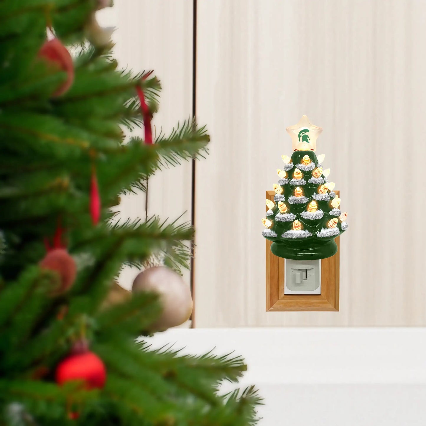 6.5" Michigan State Xmas Tree Nite Lite