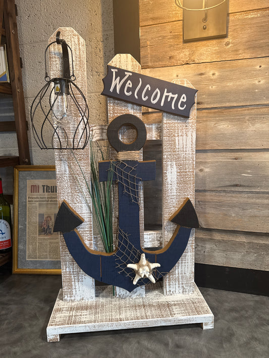 Anchor Outdoor Fence with Solar Lantern