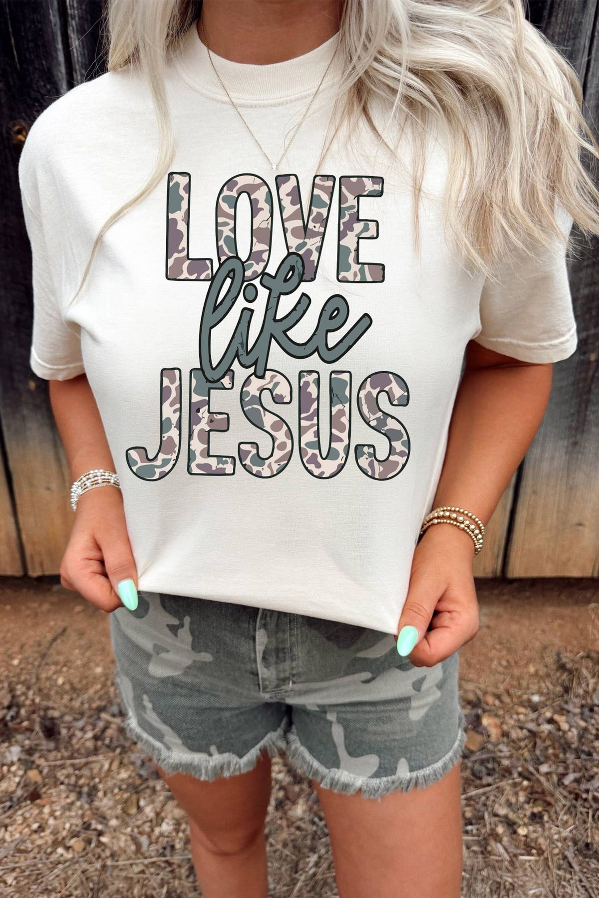 Camo Love Like Jesus Casual T-Shirt