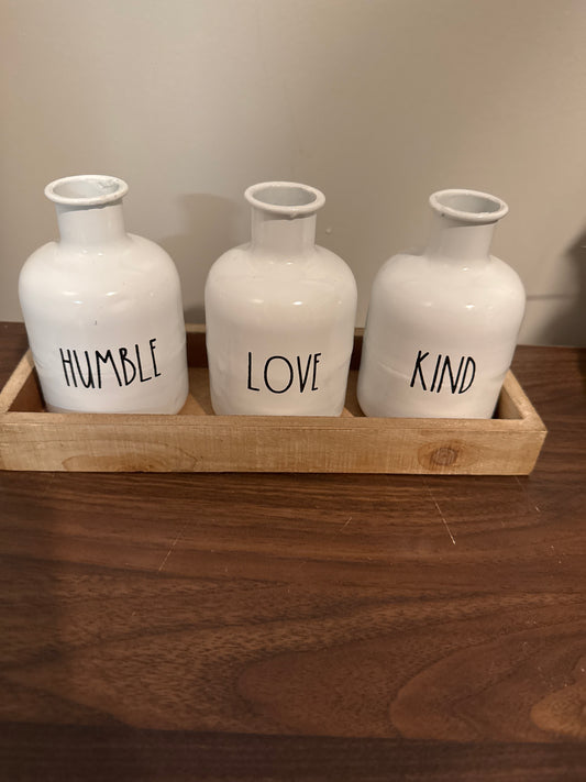 Set of 3 vases