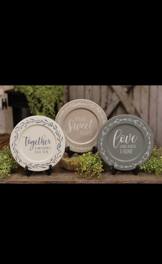 Decorative Plates (3 Assorted)