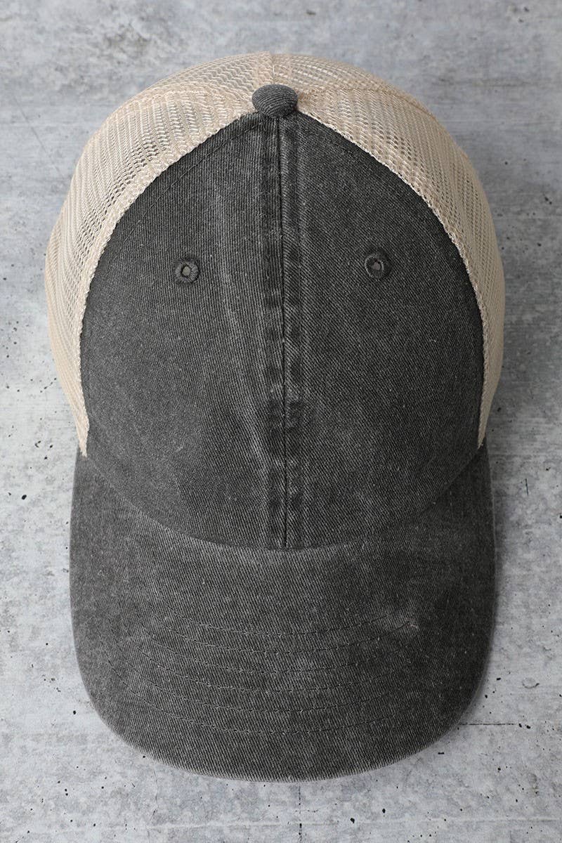 Trucker Mesh Back Baseball Cap: BLACK / One Size