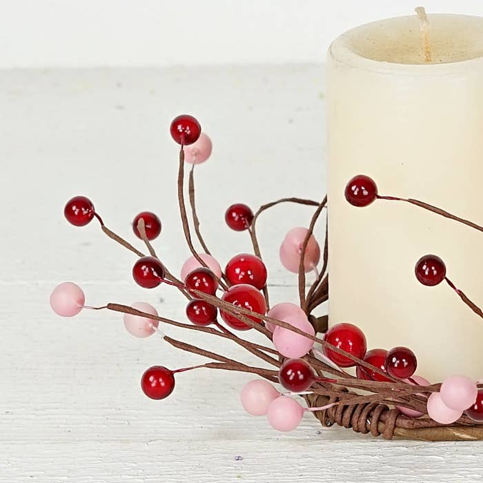 31243- 3.5in Ring-Red and Pink Berries-