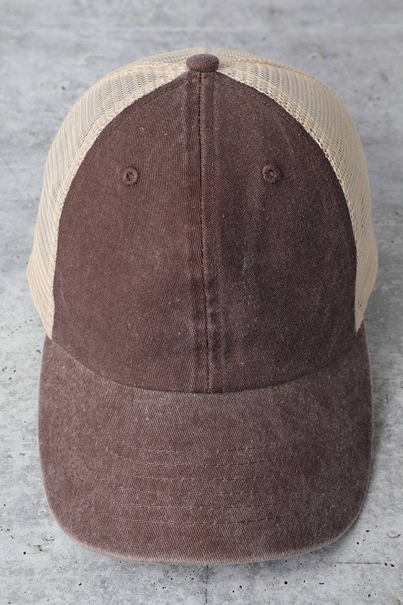 Trucker Mesh Back Baseball Cap: BLACK / One Size