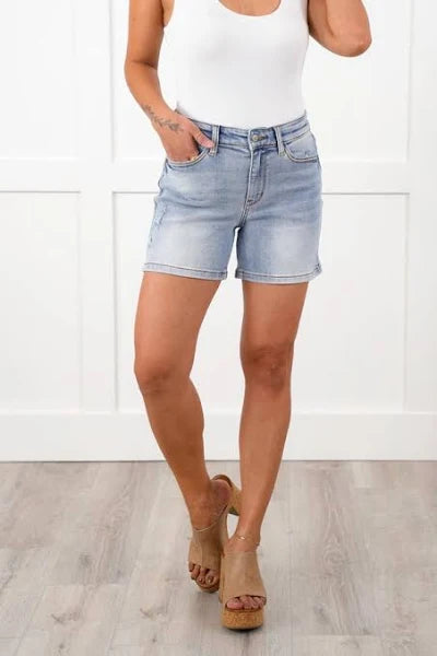 Judy Blue Mid Rise