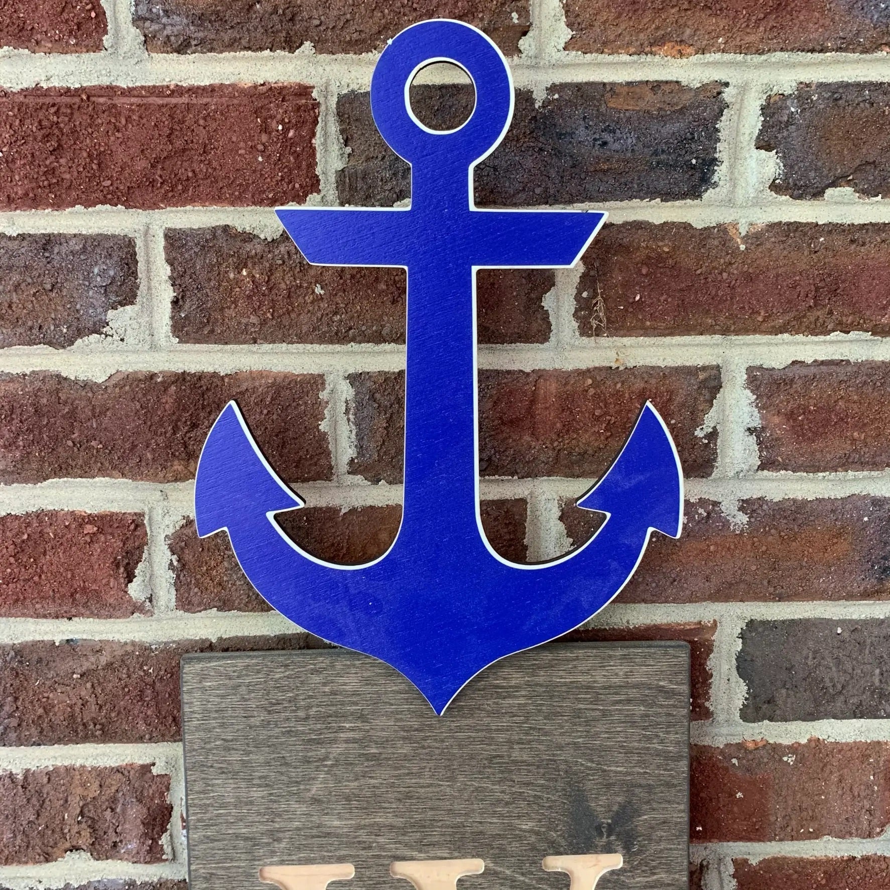 Anchor for welcome sign